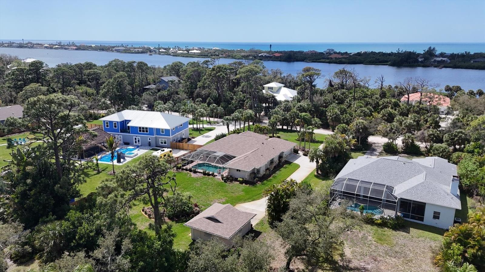 2075 LEMON AVE, ENGLEWOOD, FL, 34223