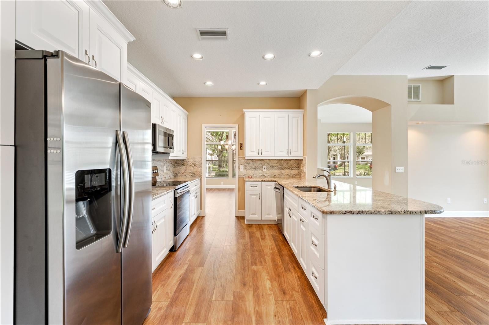 17918 HOLLY BROOK DR, TAMPA, FL, 33647