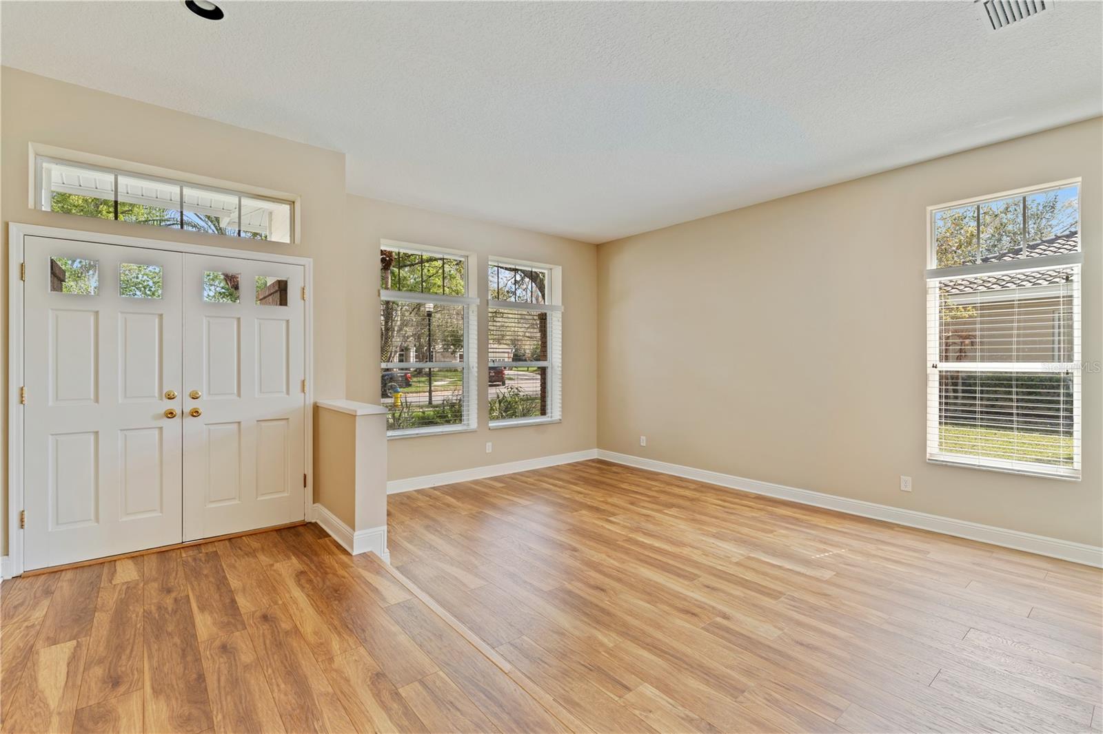 17918 HOLLY BROOK DR, TAMPA, FL, 33647