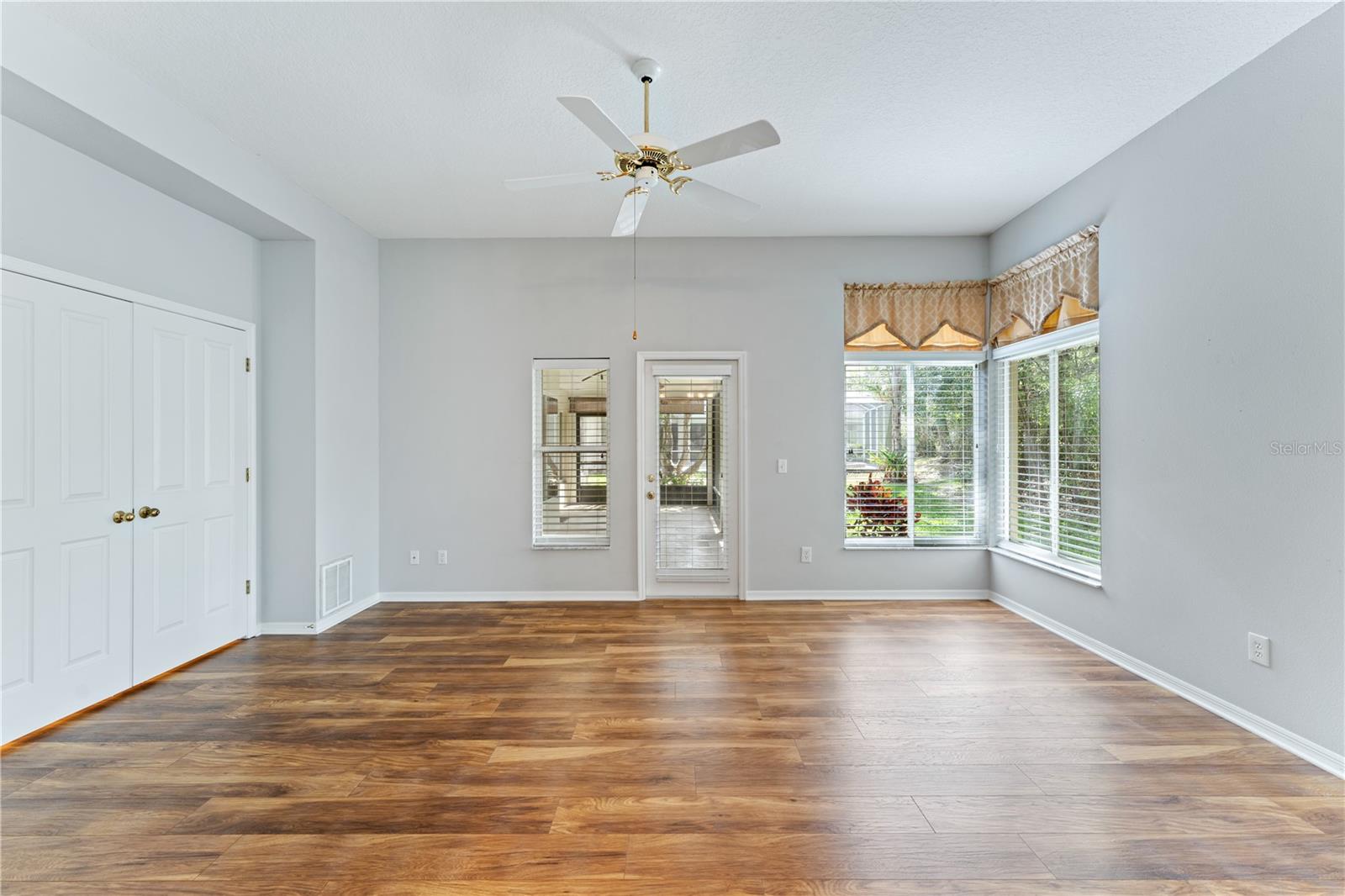17918 HOLLY BROOK DR, TAMPA, FL, 33647