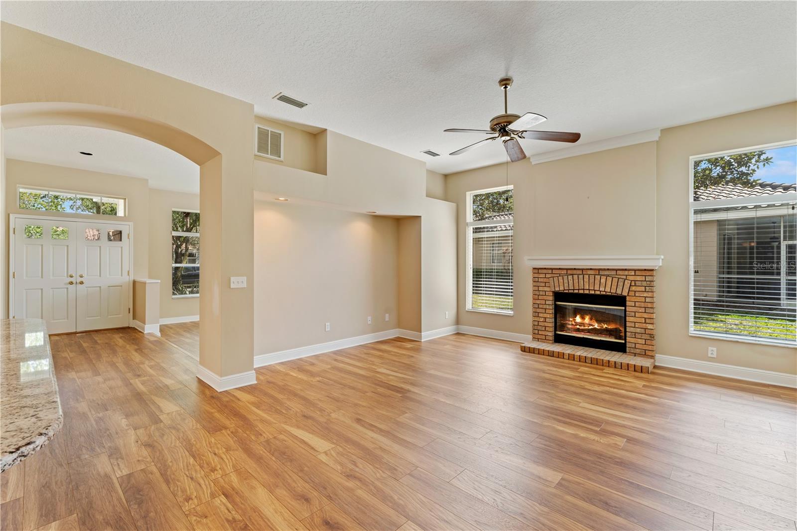 17918 HOLLY BROOK DR, TAMPA, FL, 33647