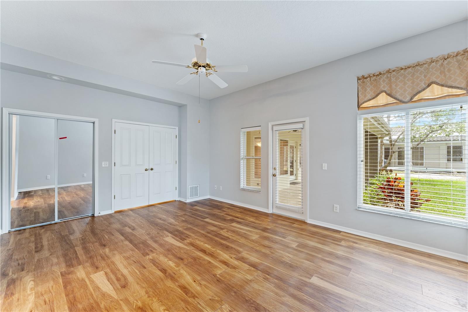17918 HOLLY BROOK DR, TAMPA, FL, 33647
