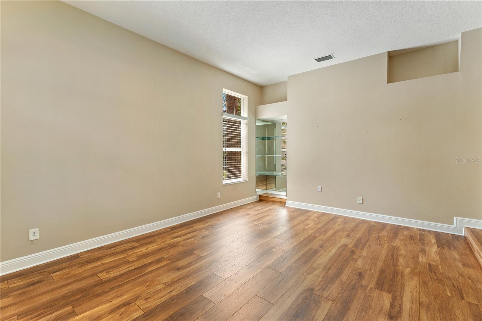 17918 HOLLY BROOK DR, TAMPA, FL, 33647