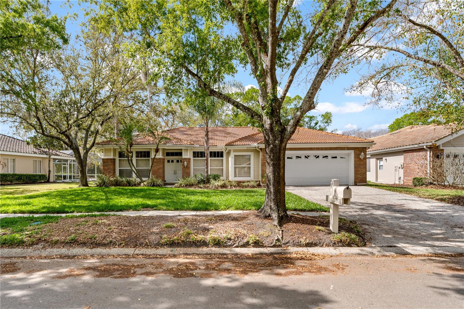 17918 HOLLY BROOK DR, TAMPA, FL, 33647