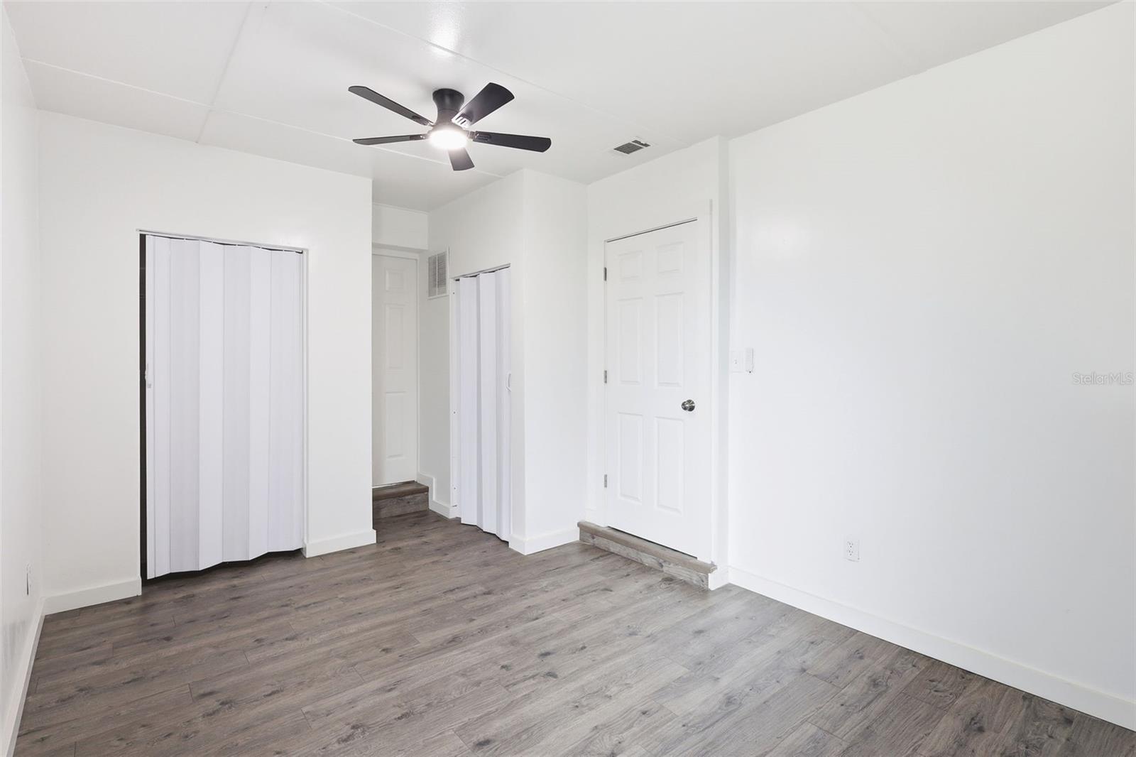 17230 COUNTY ROAD 450A, UMATILLA, FL, 32784