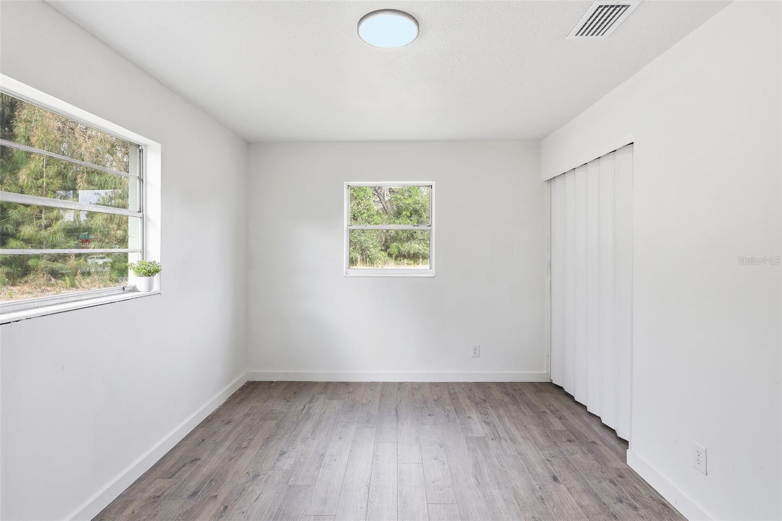 17230 COUNTY ROAD 450A, UMATILLA, FL, 32784