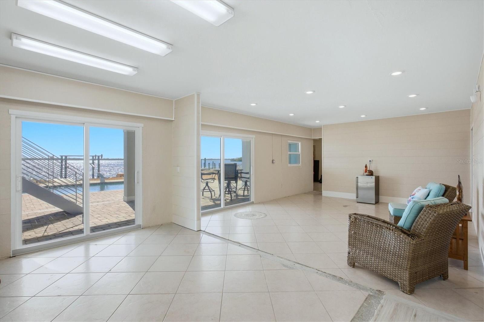 905 CHAPIN BLVD, ENGLEWOOD, FL, 34223