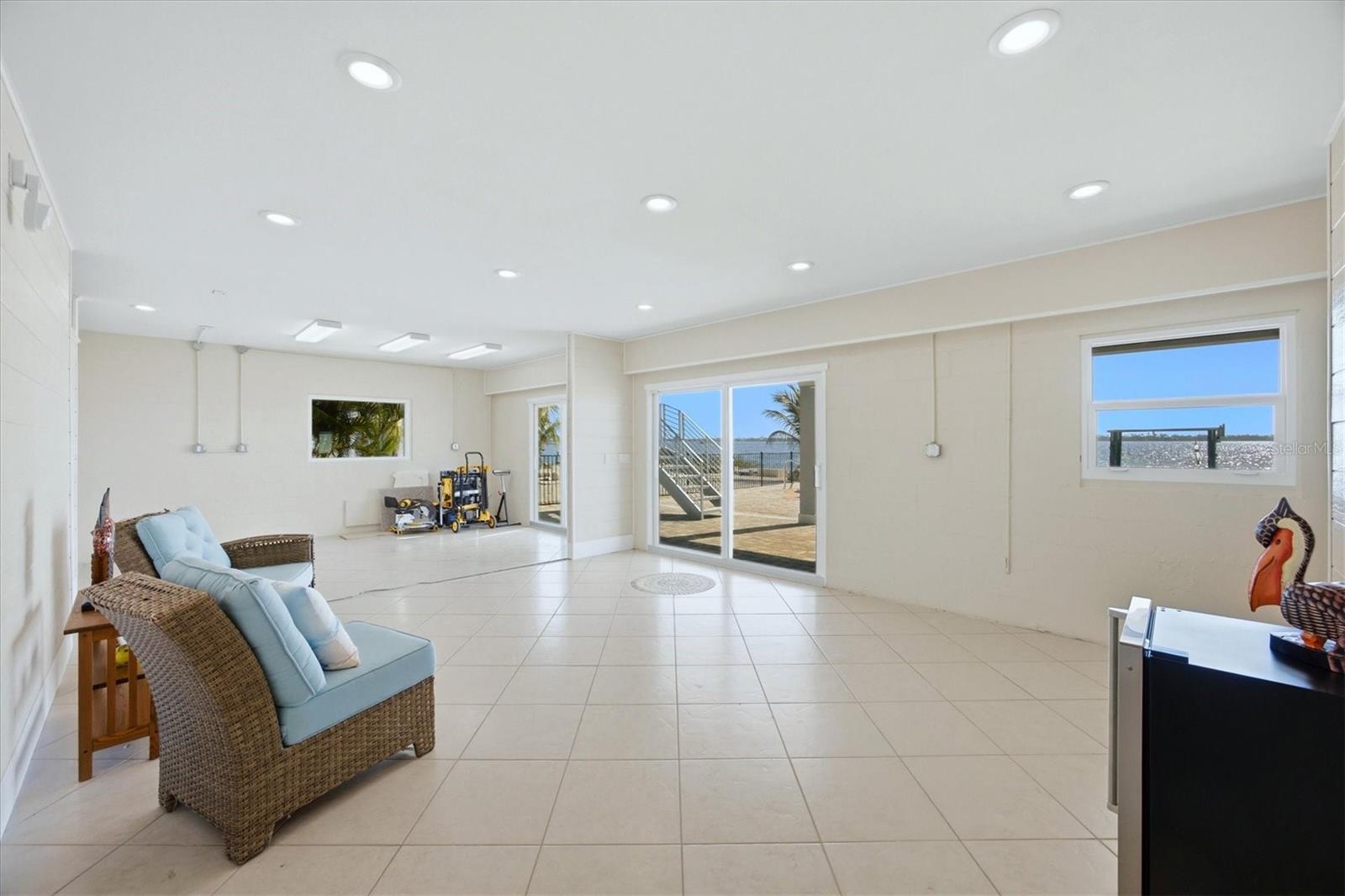 905 CHAPIN BLVD, ENGLEWOOD, FL, 34223