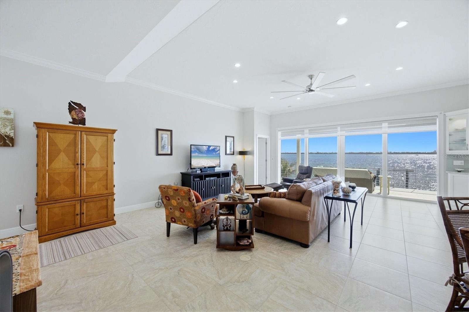 905 CHAPIN BLVD, ENGLEWOOD, FL, 34223