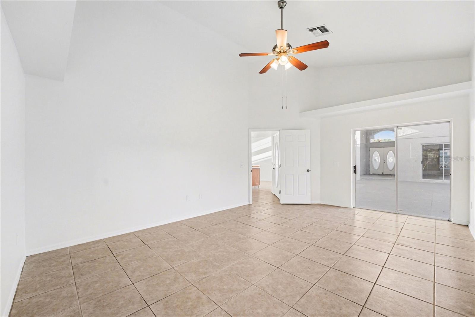 1144 JAYBEE AVE, DAVENPORT, FL, 33897