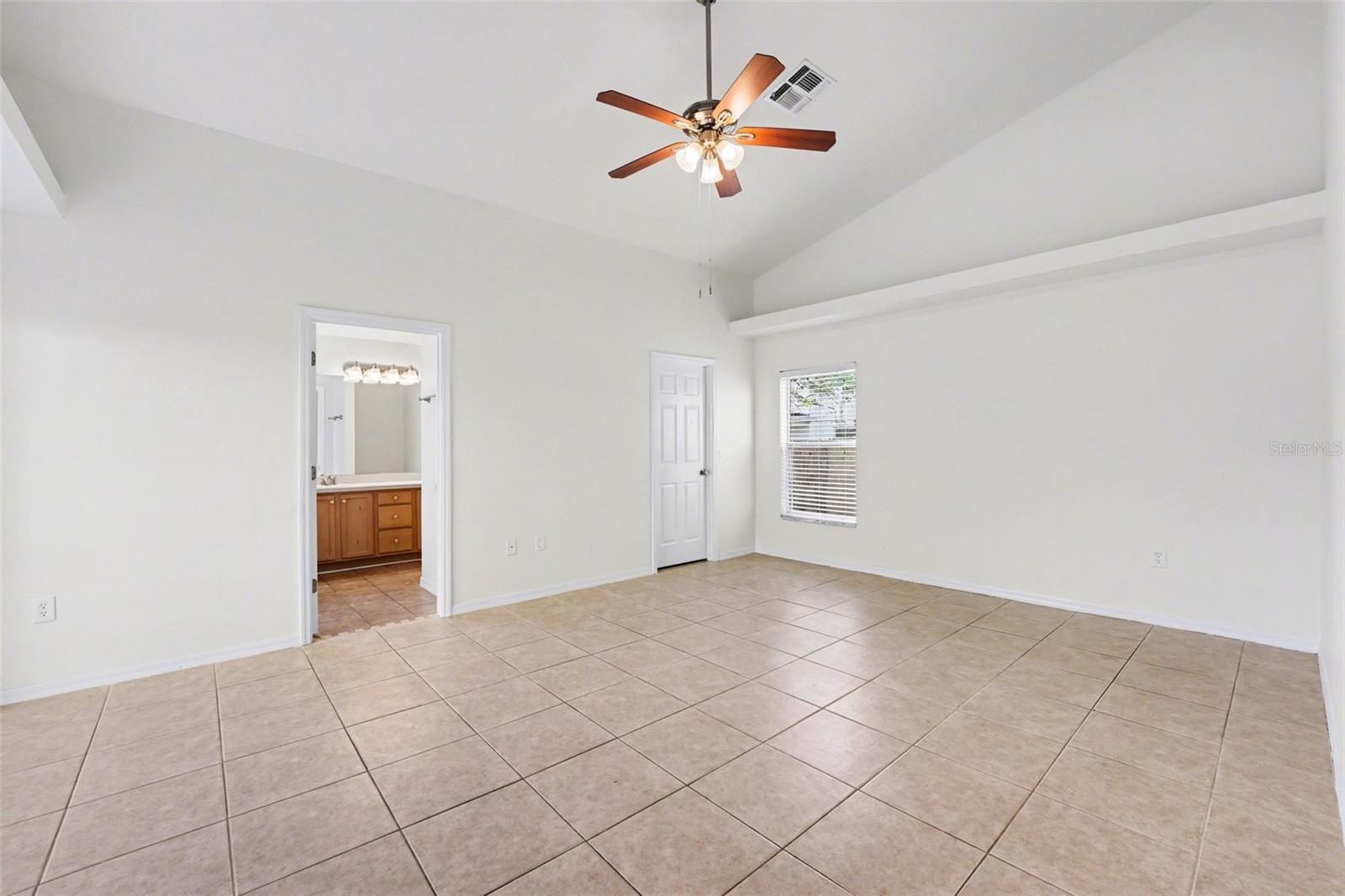 1144 JAYBEE AVE, DAVENPORT, FL, 33897