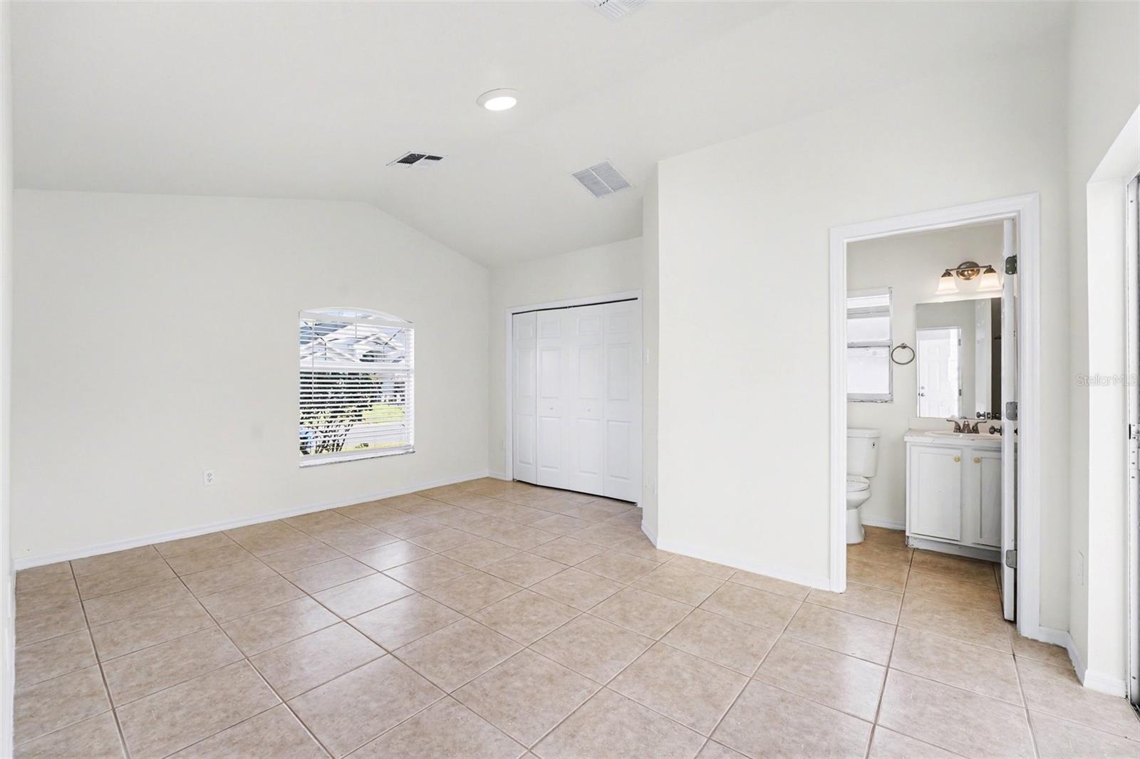 1144 JAYBEE AVE, DAVENPORT, FL, 33897