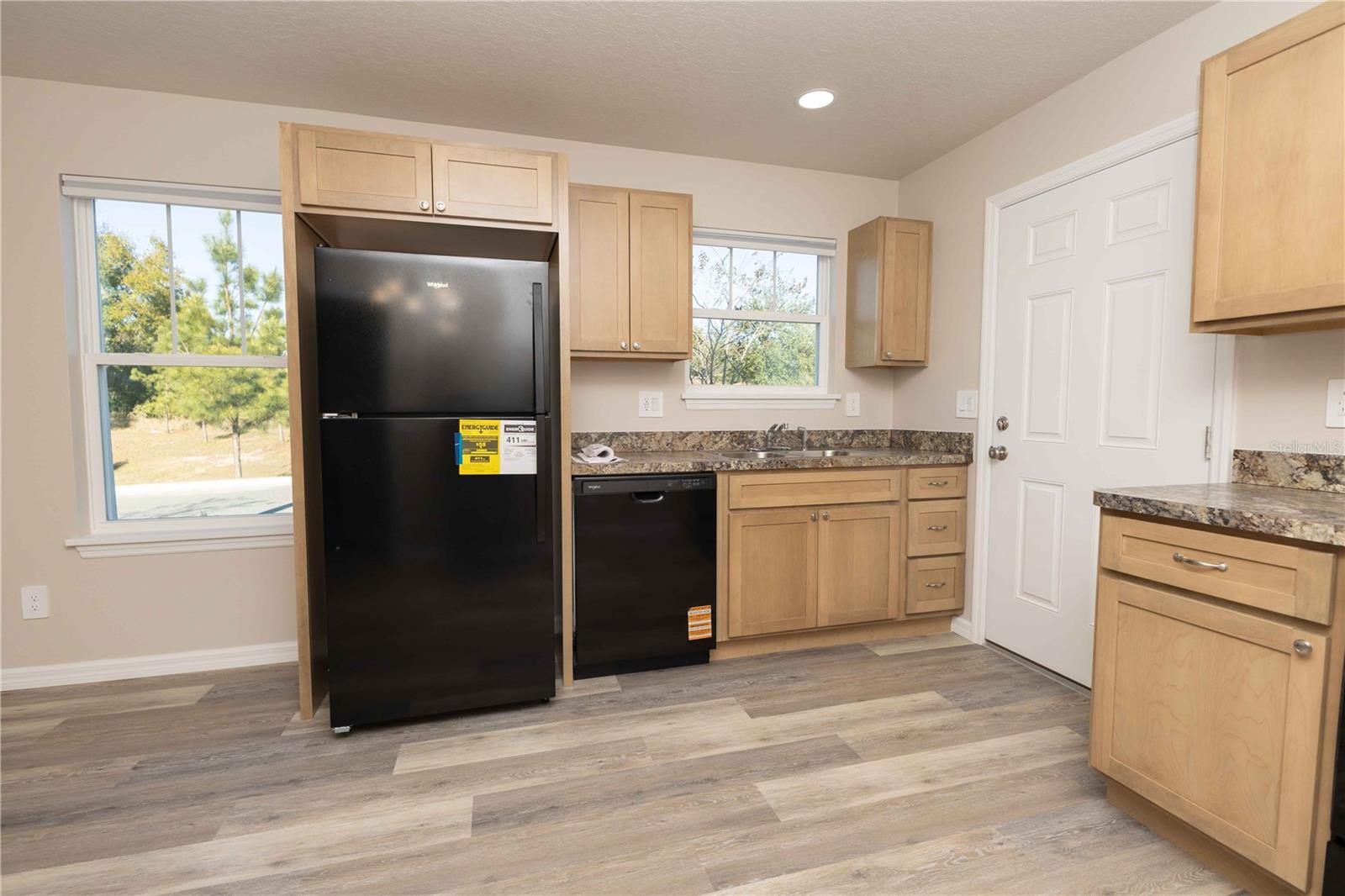 1324 COTTAGE CIR, TAVARES, FL, 32778