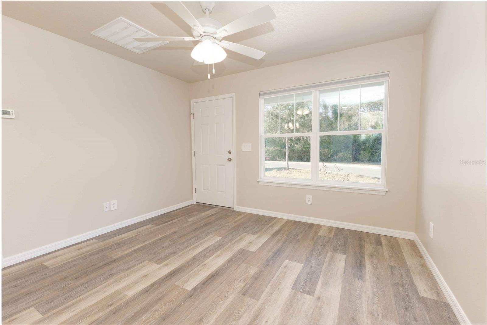 1324 COTTAGE CIR, TAVARES, FL, 32778