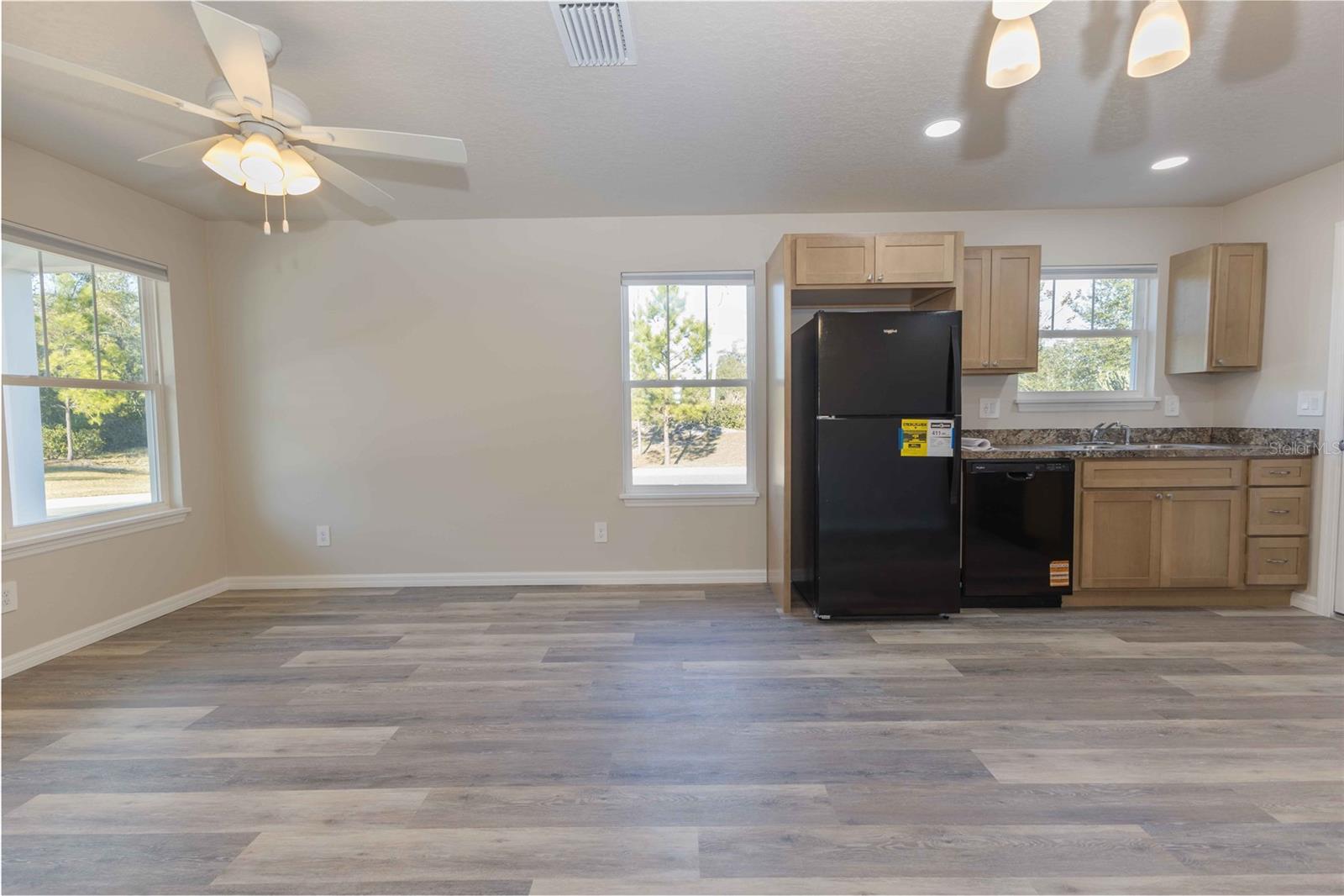 1324 COTTAGE CIR, TAVARES, FL, 32778