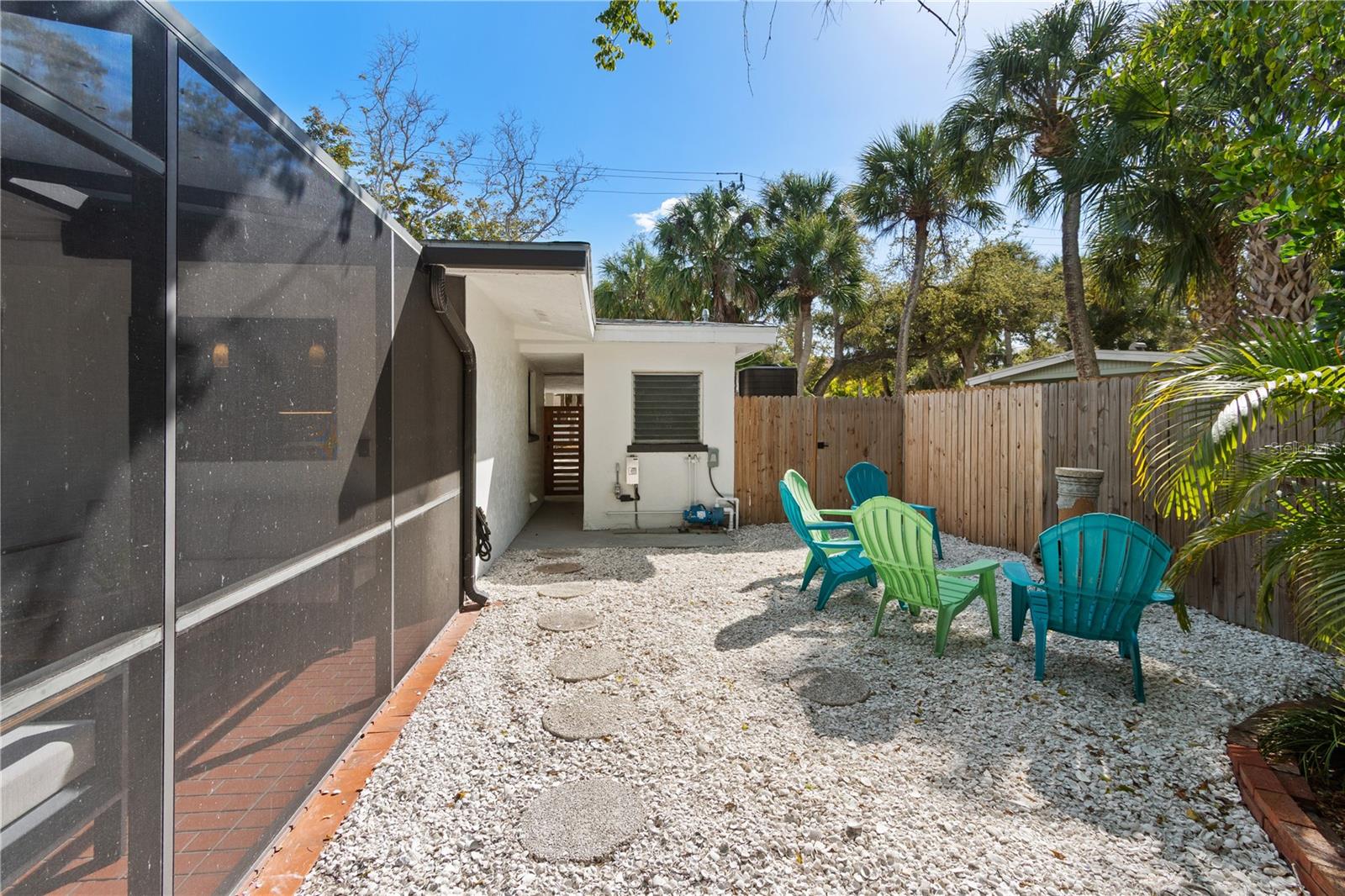 157 GARDEN LN, SARASOTA, FL, 34242