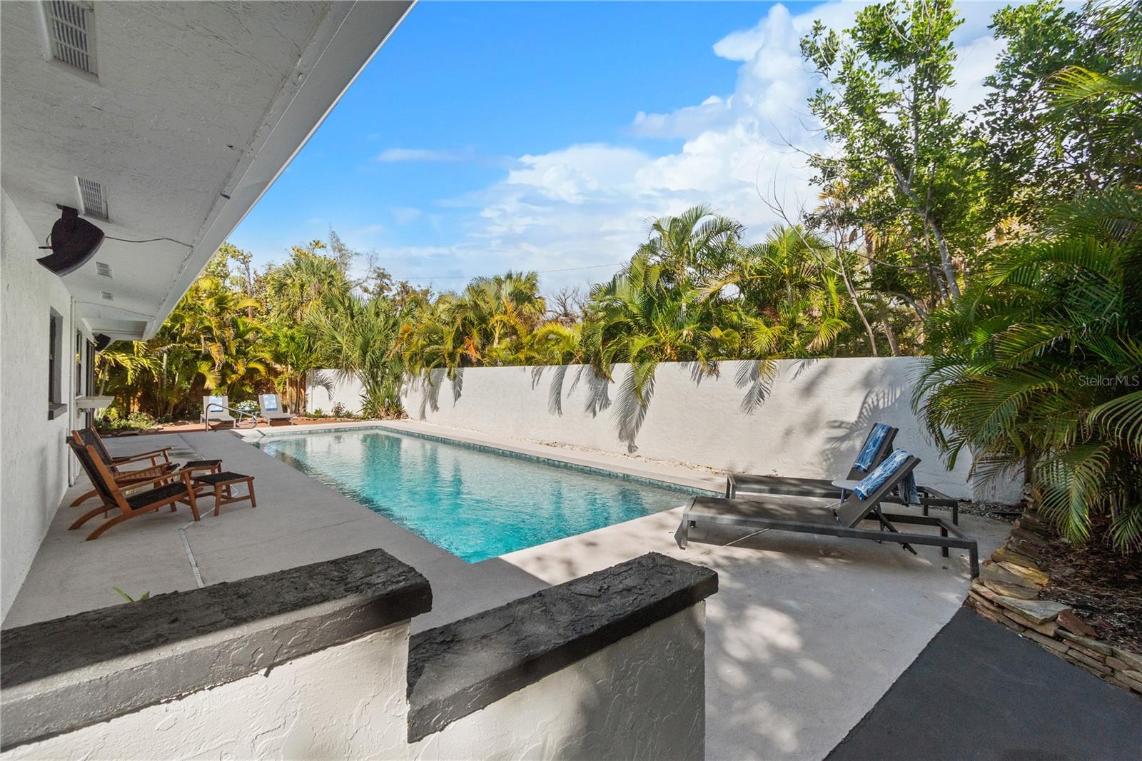 157 GARDEN LN, SARASOTA, FL, 34242