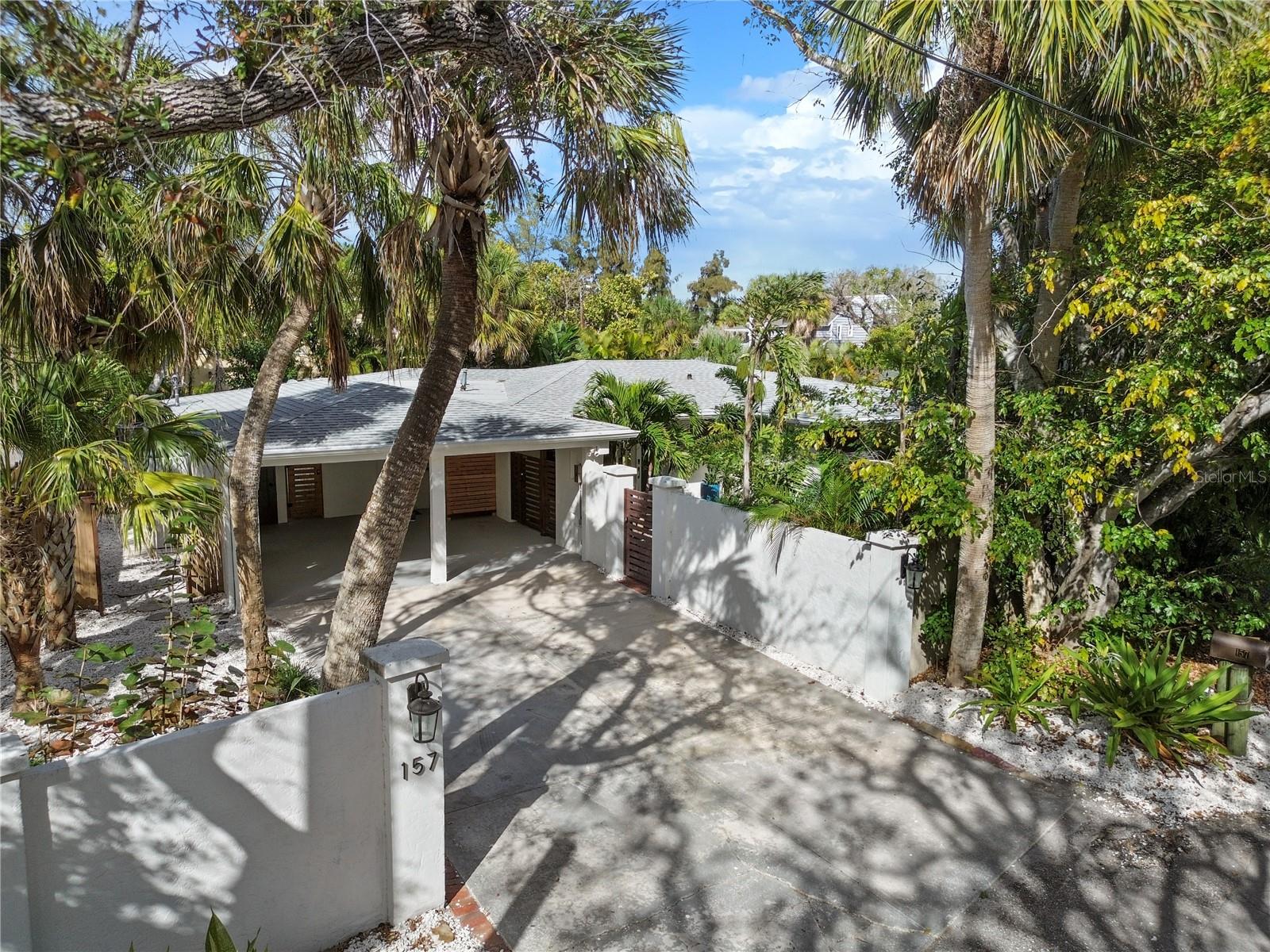 157 GARDEN LN, SARASOTA, FL, 34242
