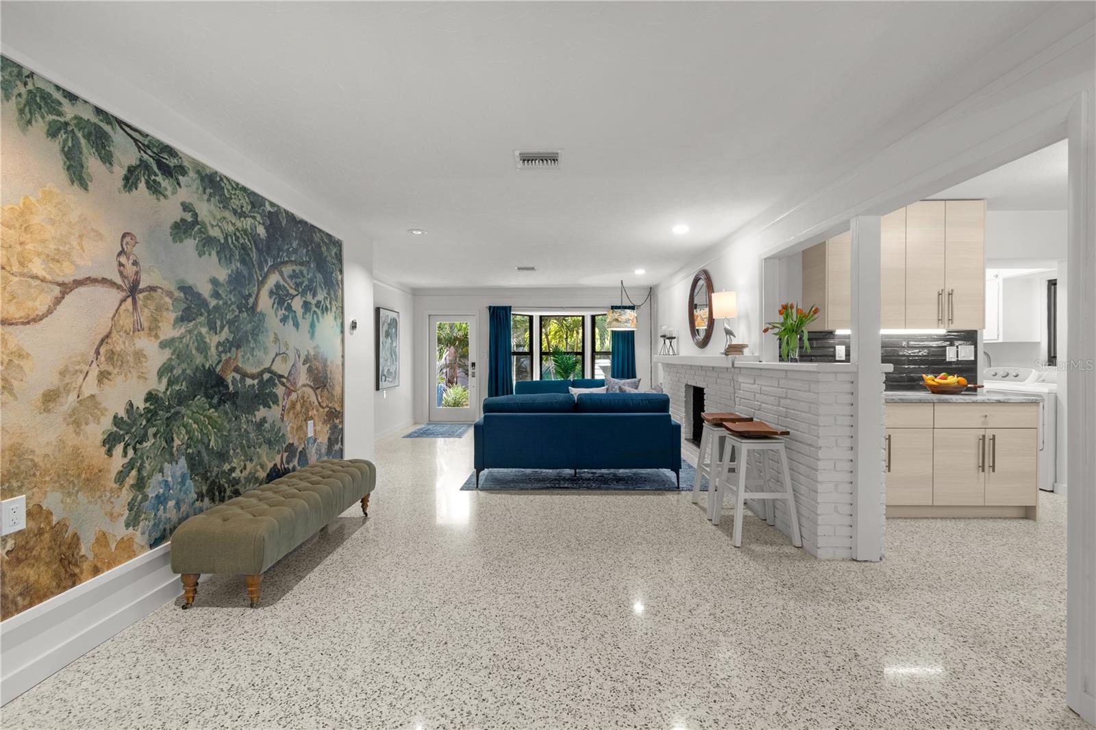157 GARDEN LN, SARASOTA, FL, 34242