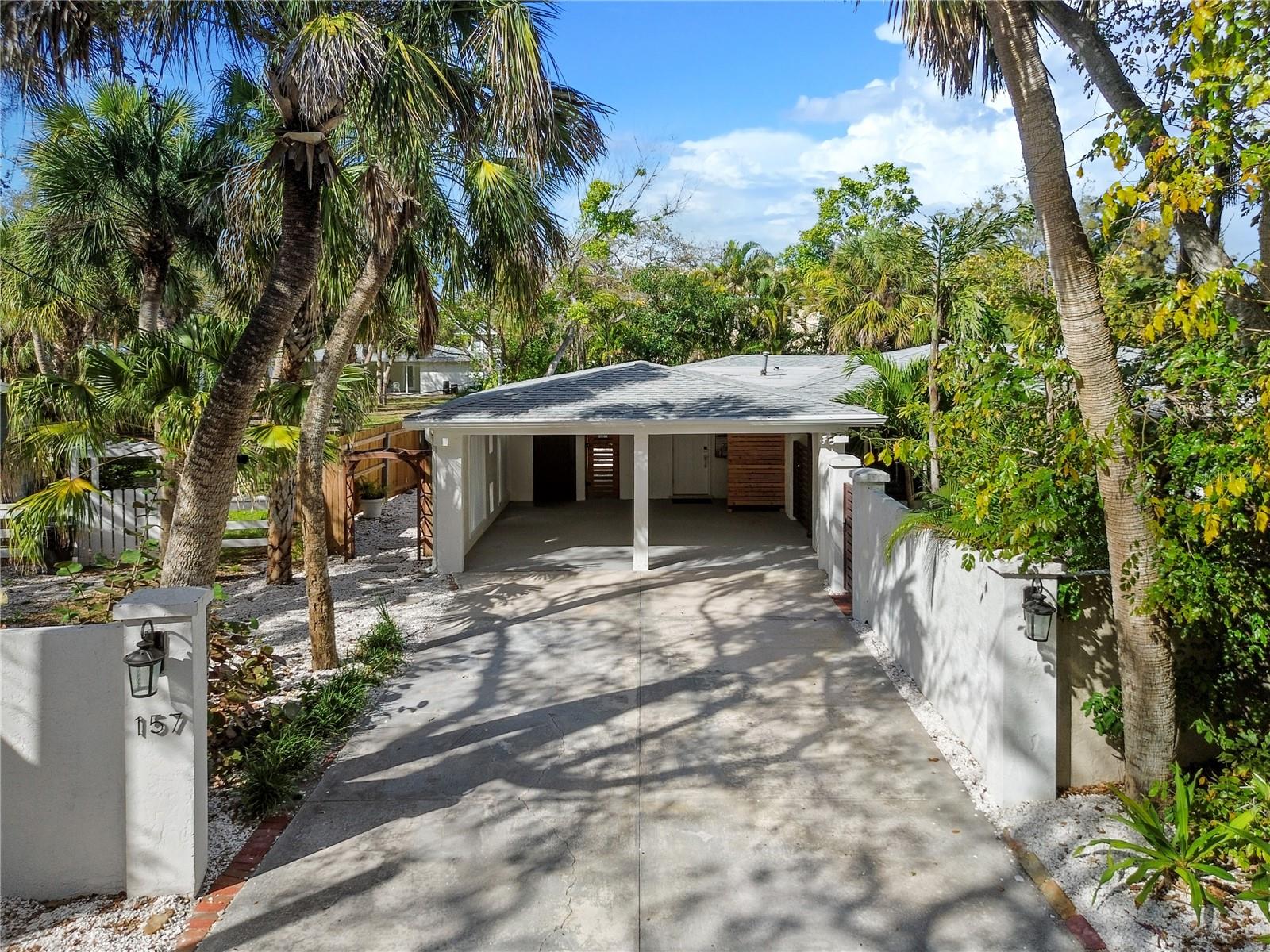 157 GARDEN LN, SARASOTA, FL, 34242