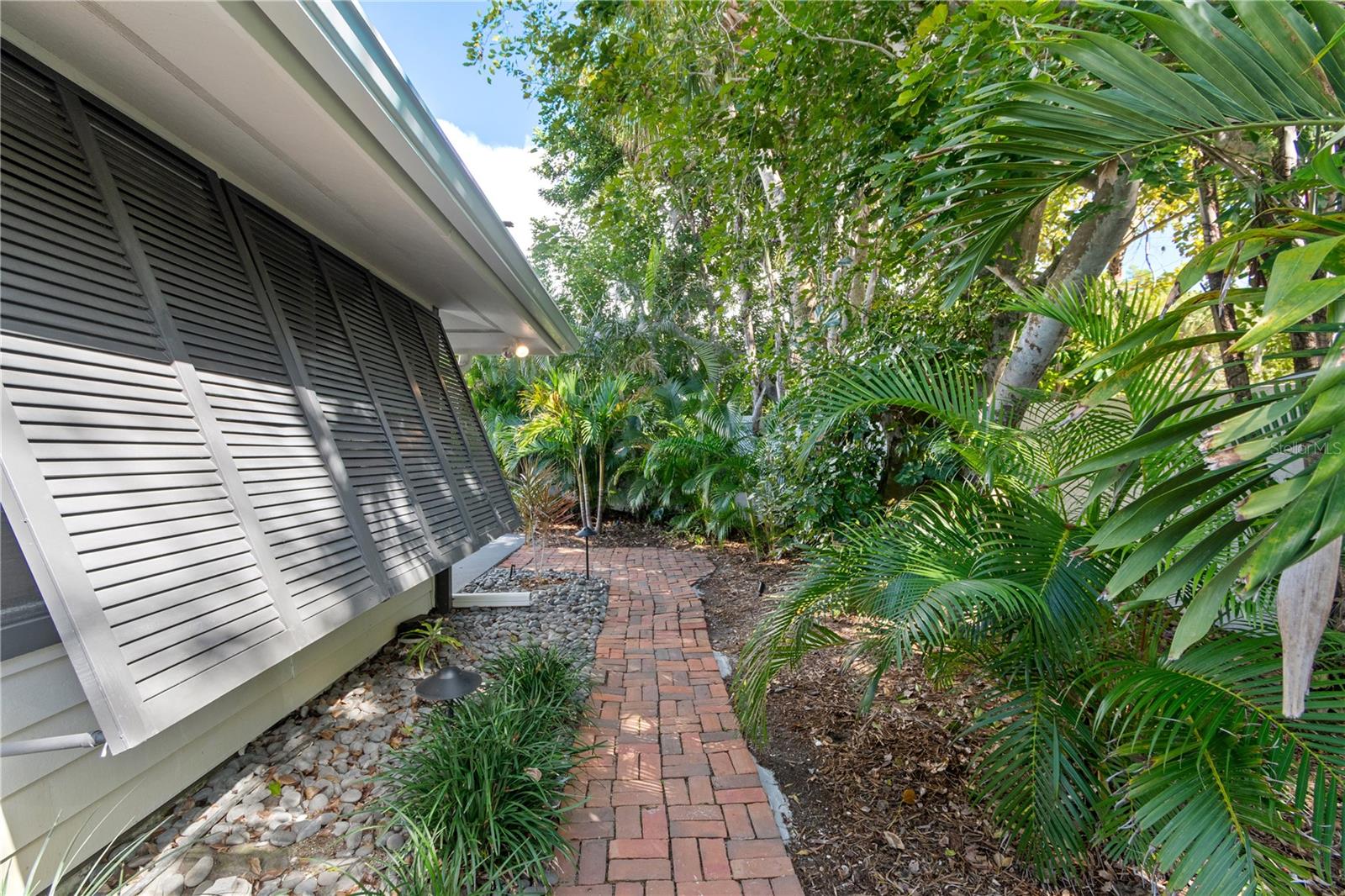 157 GARDEN LN, SARASOTA, FL, 34242