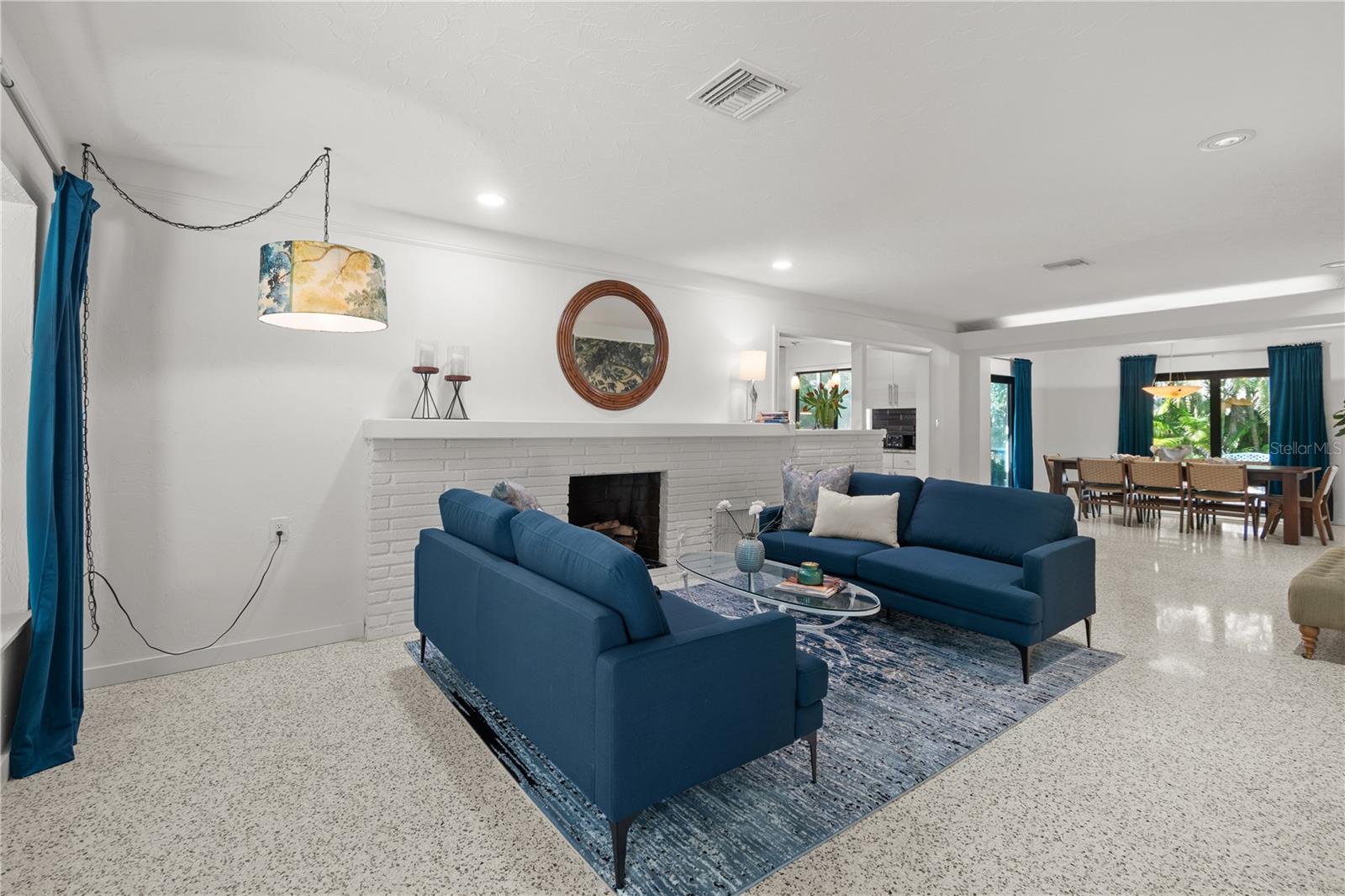 157 GARDEN LN, SARASOTA, FL, 34242