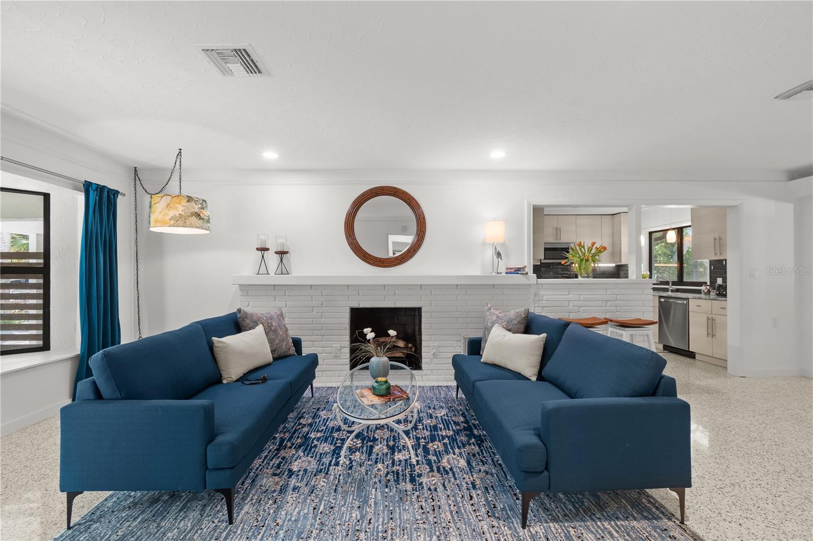 157 GARDEN LN, SARASOTA, FL, 34242