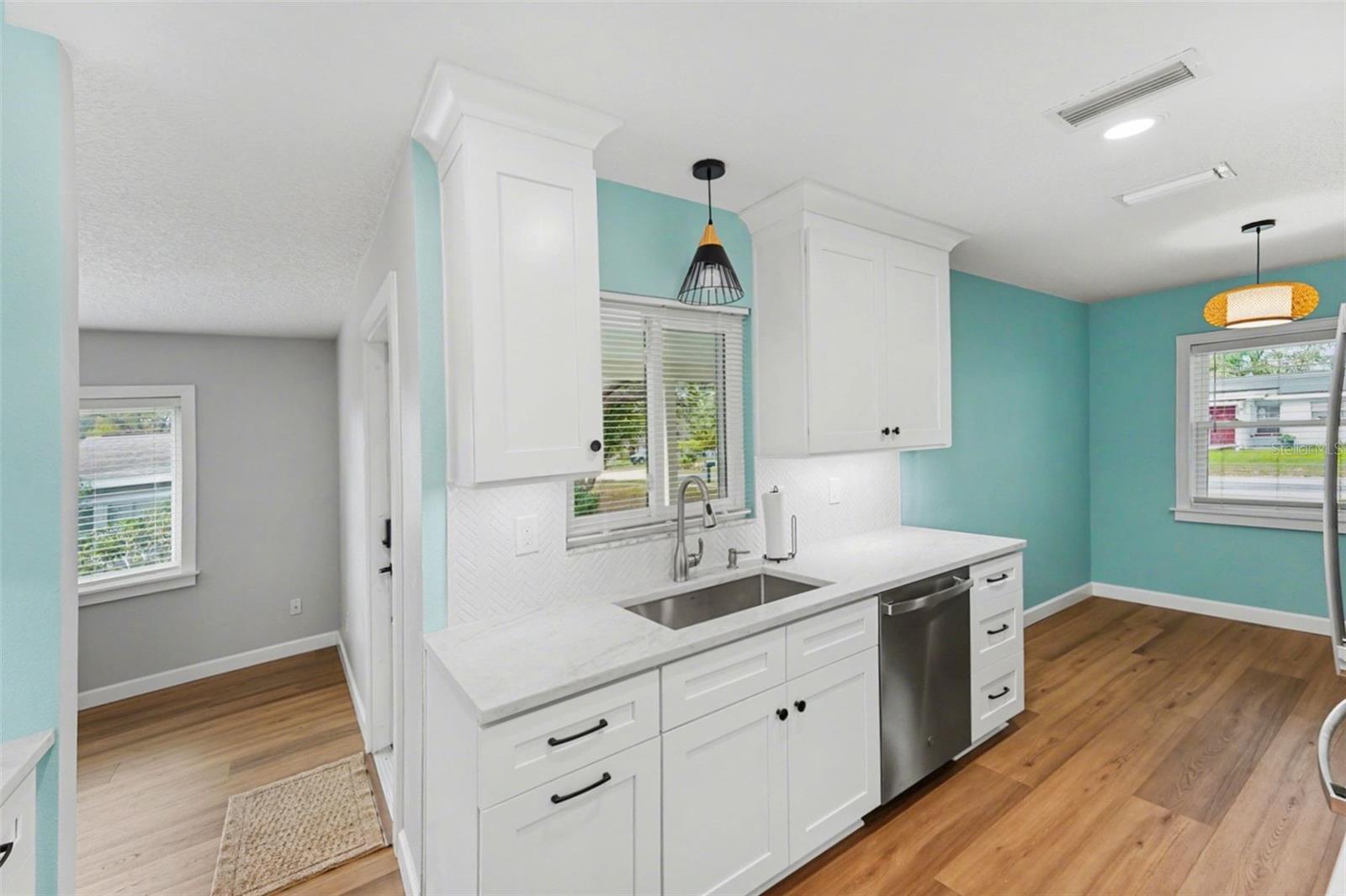 9605 N EDISON AVE, TAMPA, FL, 33612