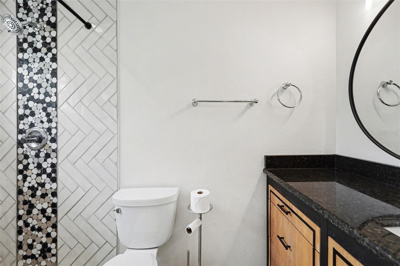 9605 N EDISON AVE, TAMPA, FL, 33612