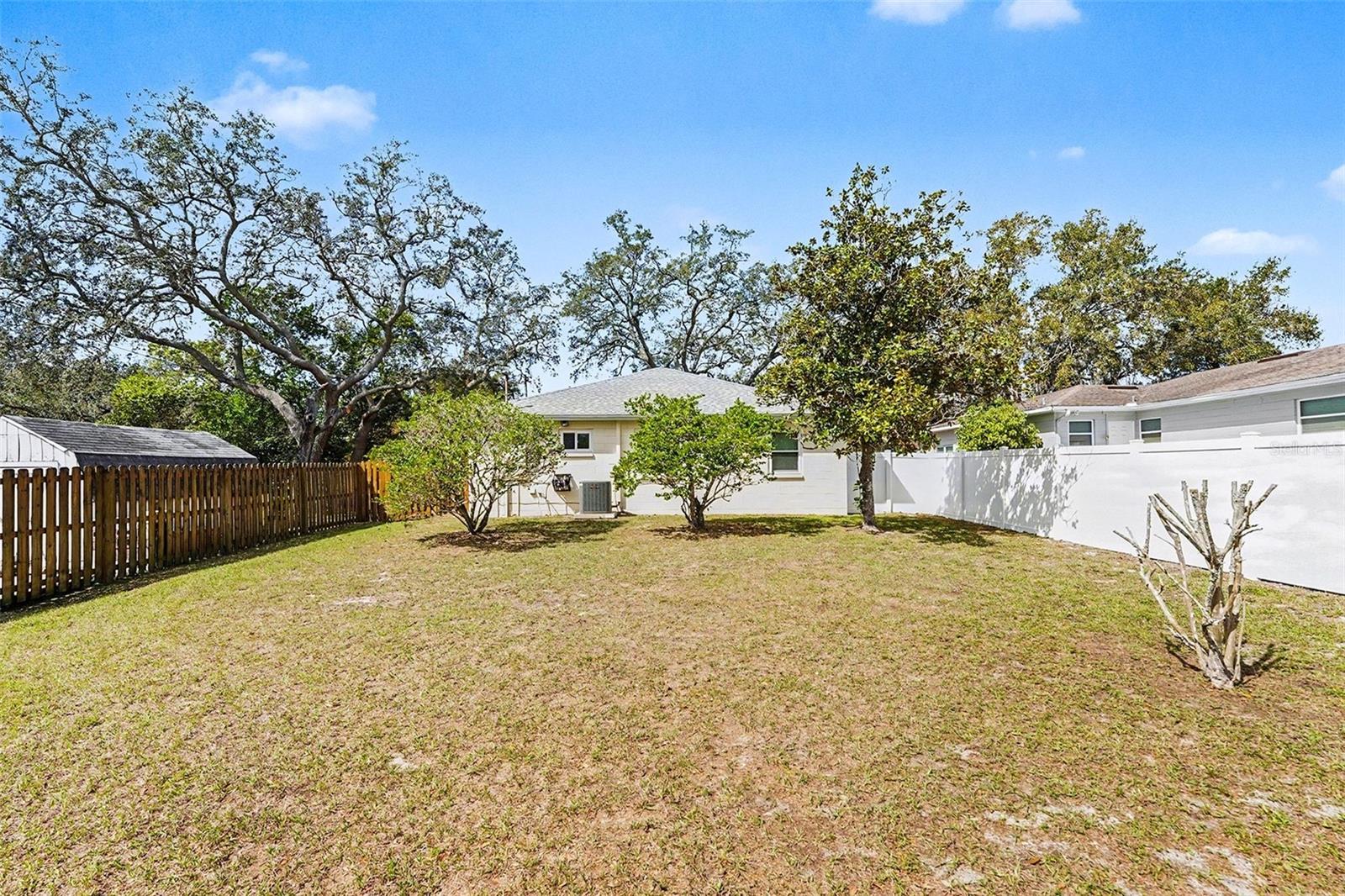 9605 N EDISON AVE, TAMPA, FL, 33612