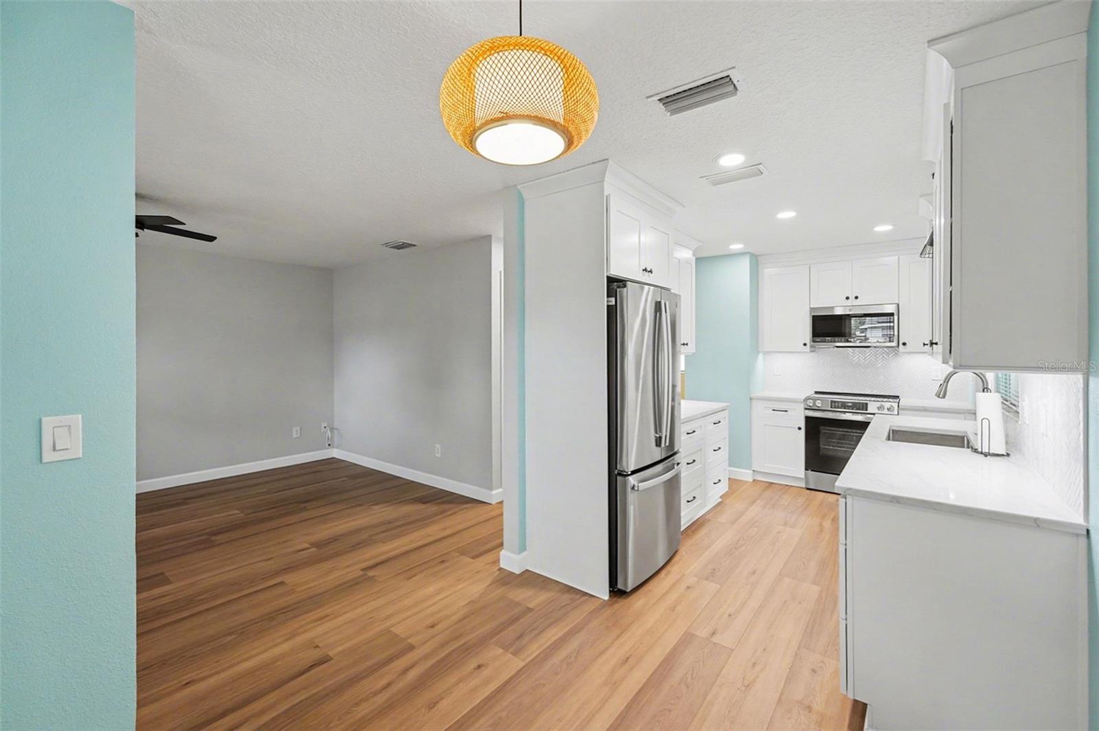 9605 N EDISON AVE, TAMPA, FL, 33612