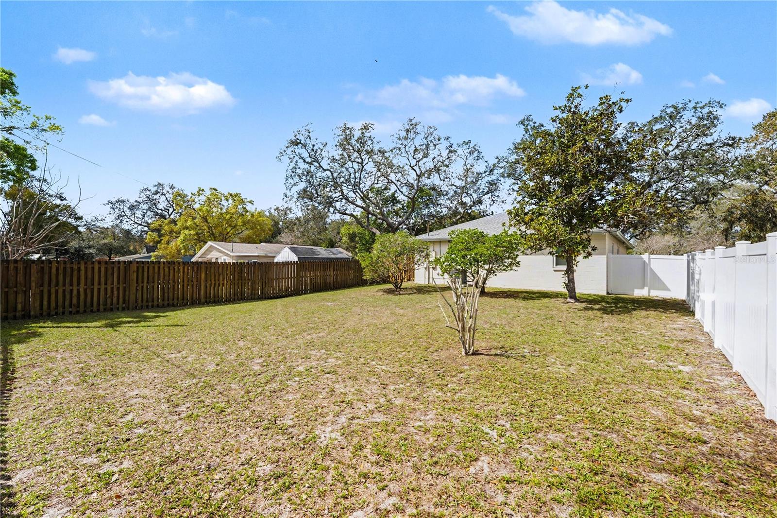 9605 N EDISON AVE, TAMPA, FL, 33612