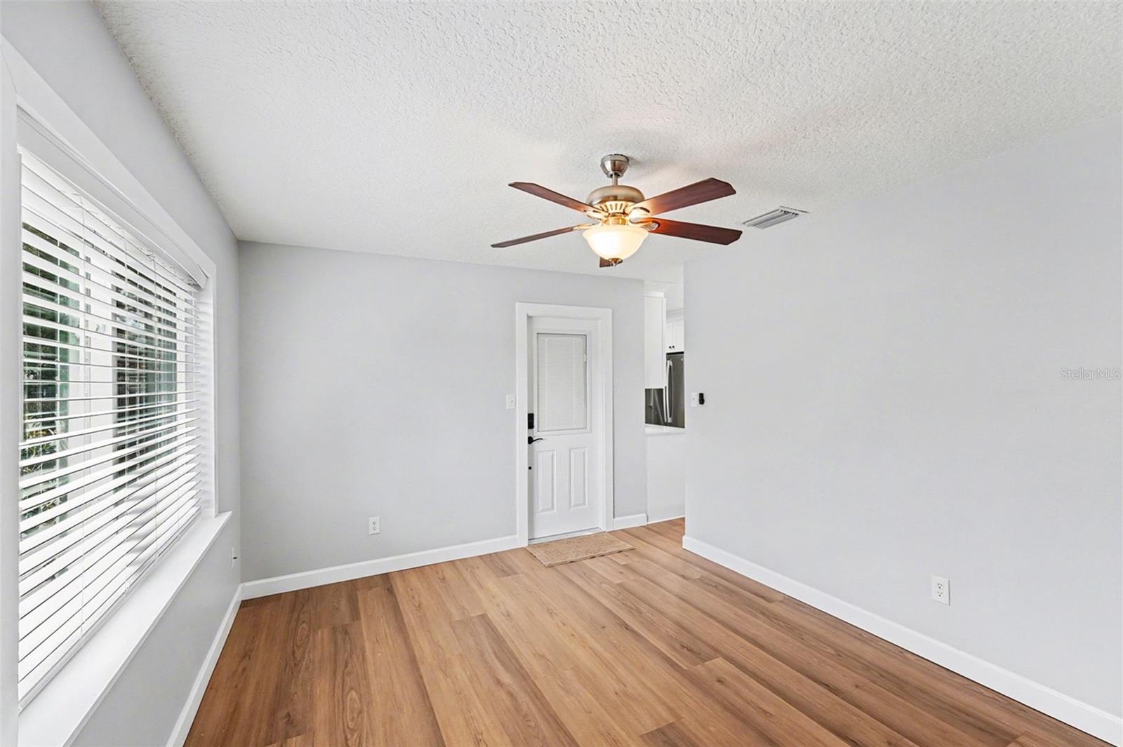 9605 N EDISON AVE, TAMPA, FL, 33612