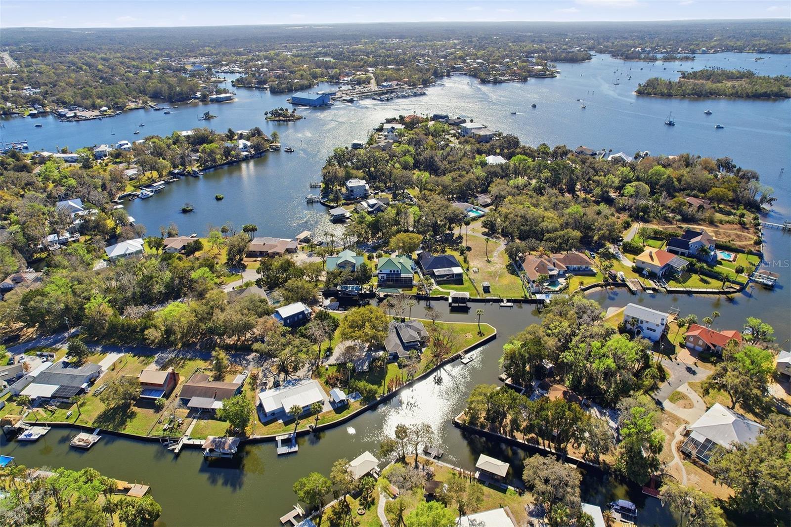 300 NW 12TH AVE, CRYSTAL RIVER, FL, 34428