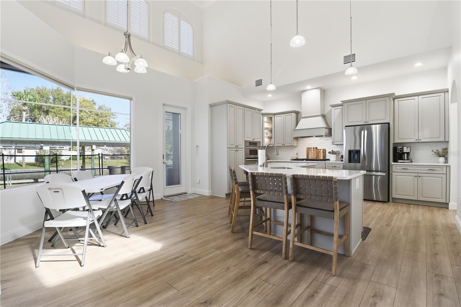 300 NW 12TH AVE, CRYSTAL RIVER, FL, 34428