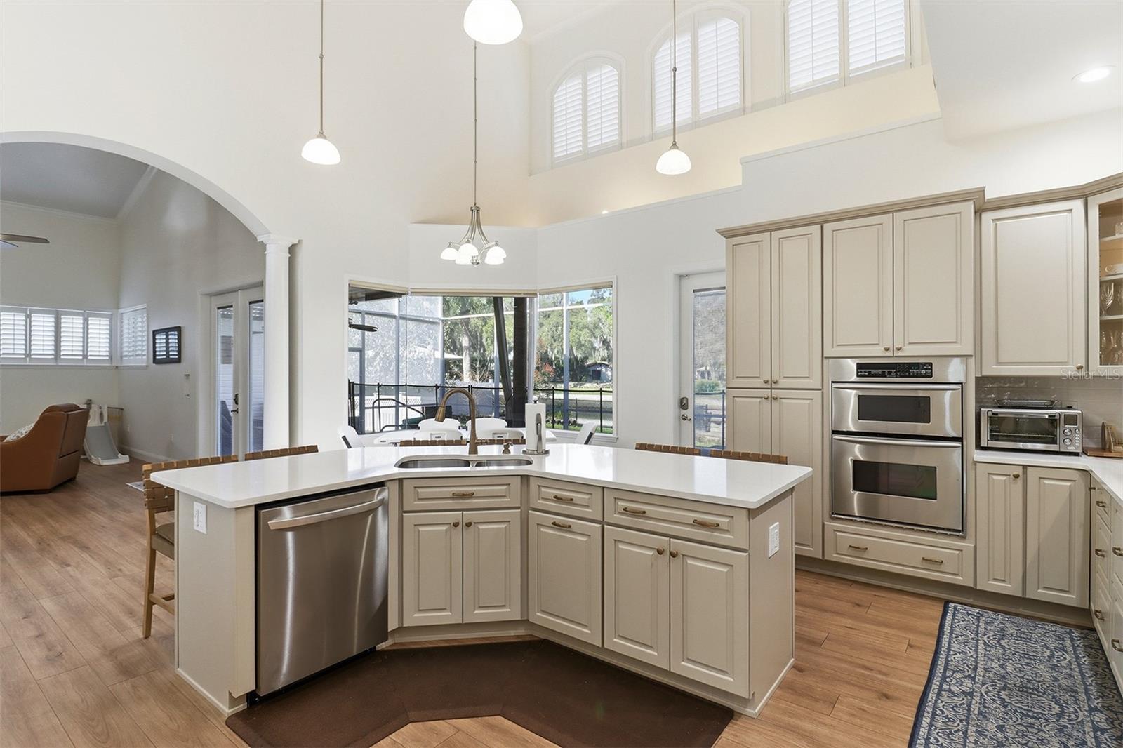 300 NW 12TH AVE, CRYSTAL RIVER, FL, 34428