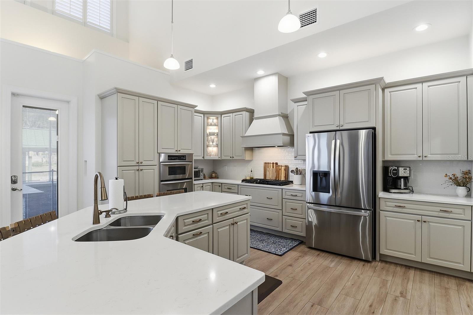 300 NW 12TH AVE, CRYSTAL RIVER, FL, 34428