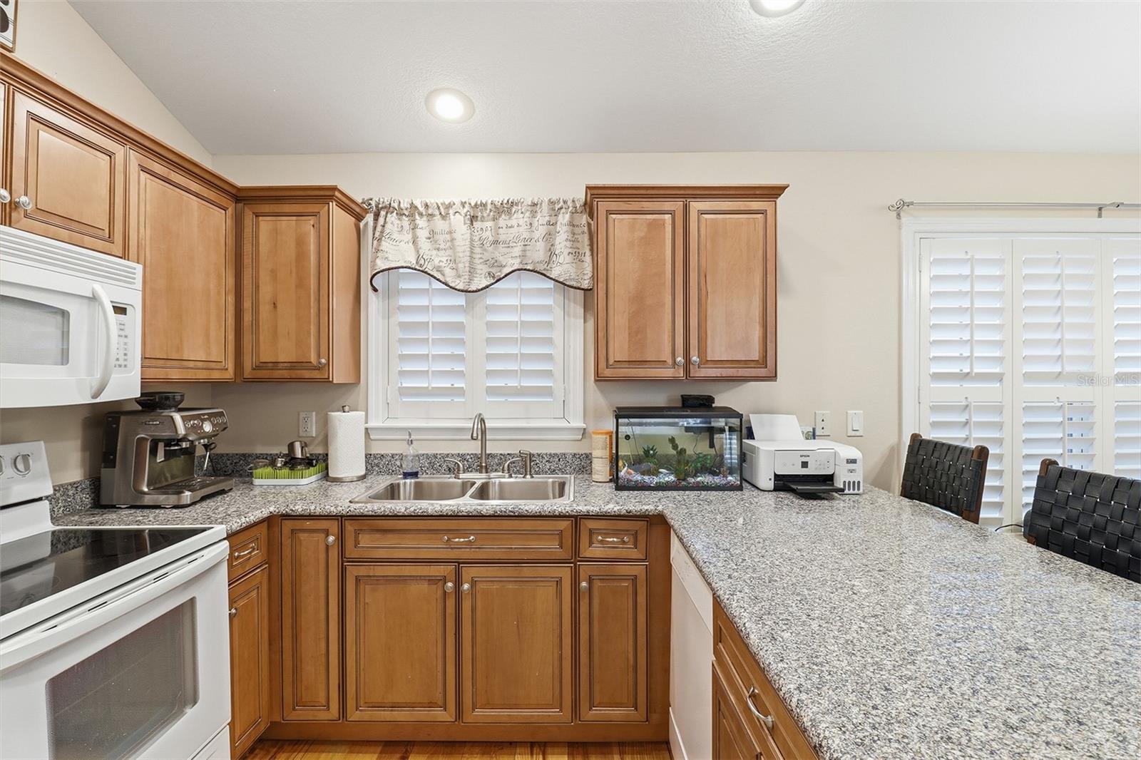 300 NW 12TH AVE, CRYSTAL RIVER, FL, 34428