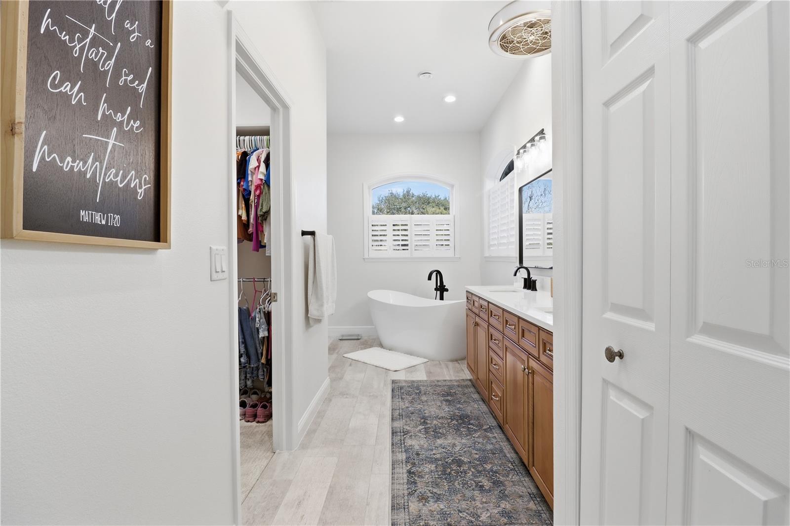 300 NW 12TH AVE, CRYSTAL RIVER, FL, 34428