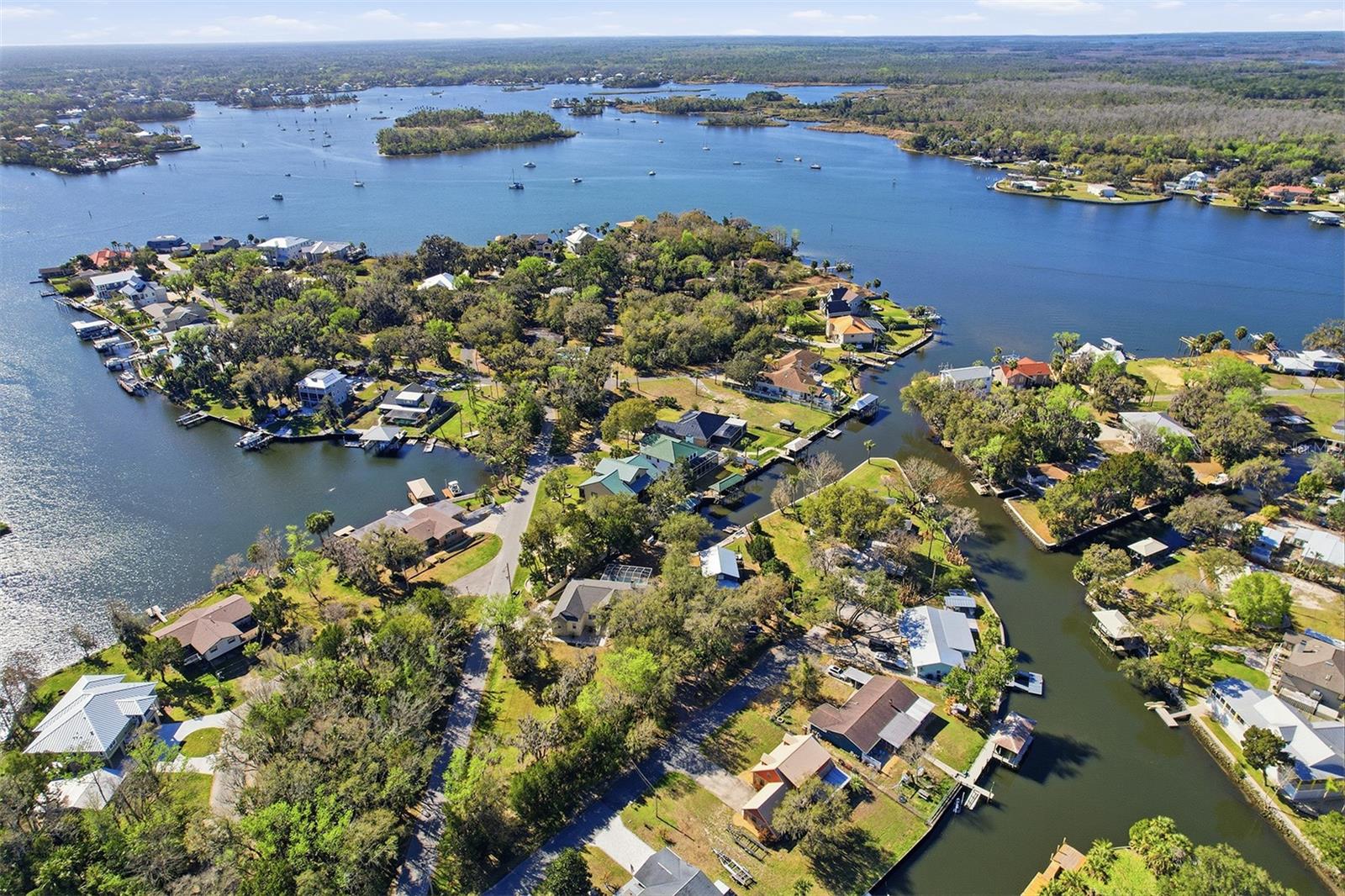 300 NW 12TH AVE, CRYSTAL RIVER, FL, 34428