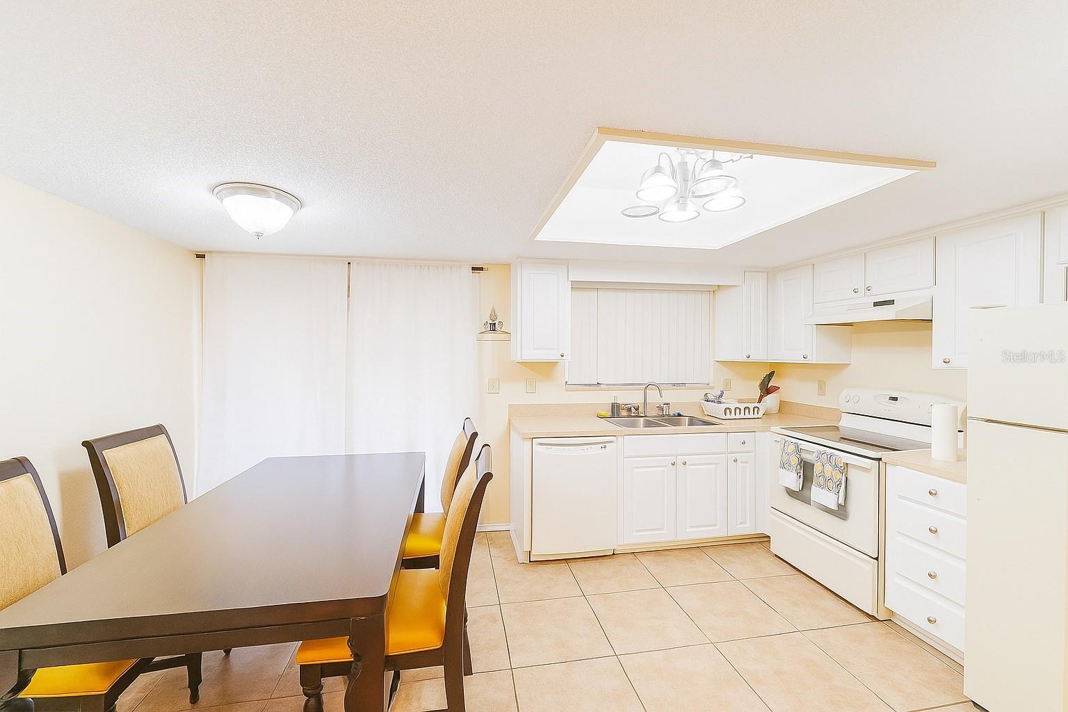1444 RIDGE LAKE CT, LAKELAND, FL, 33801