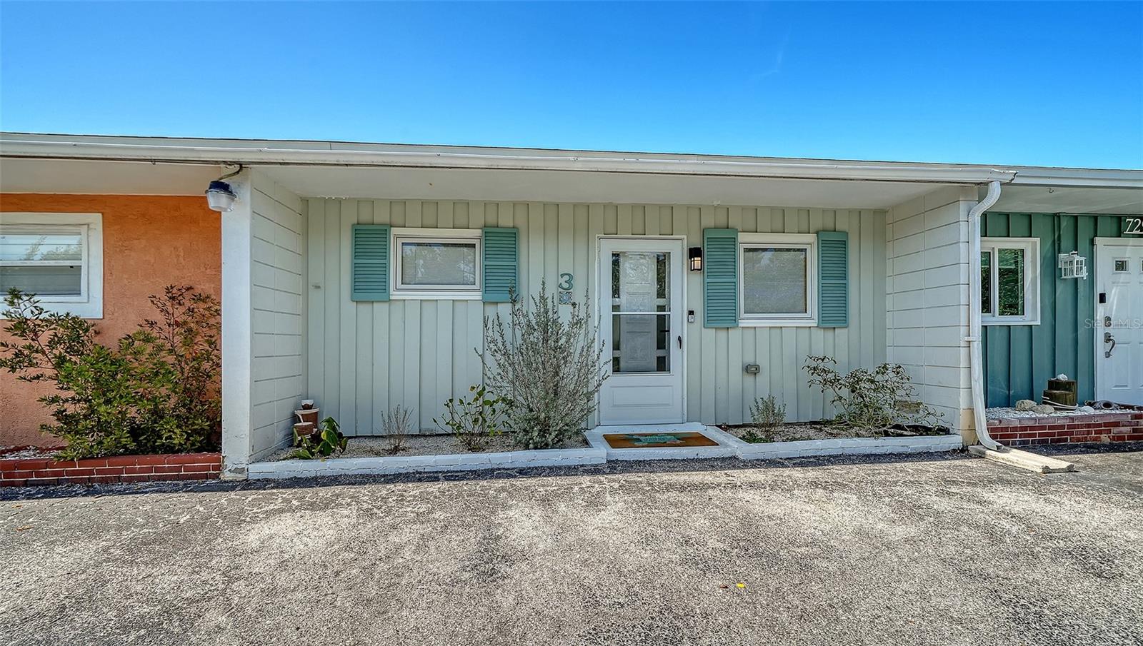 729 SAINT JUDES DR S #3, LONGBOAT KEY, FL, 34228