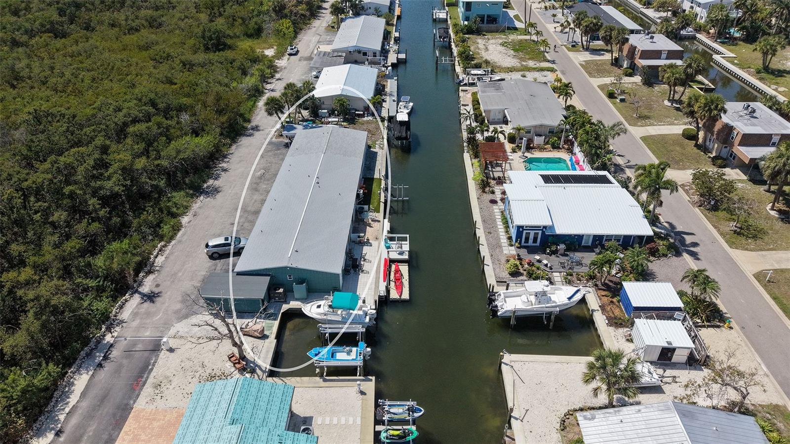 729 SAINT JUDES DR S #3, LONGBOAT KEY, FL, 34228