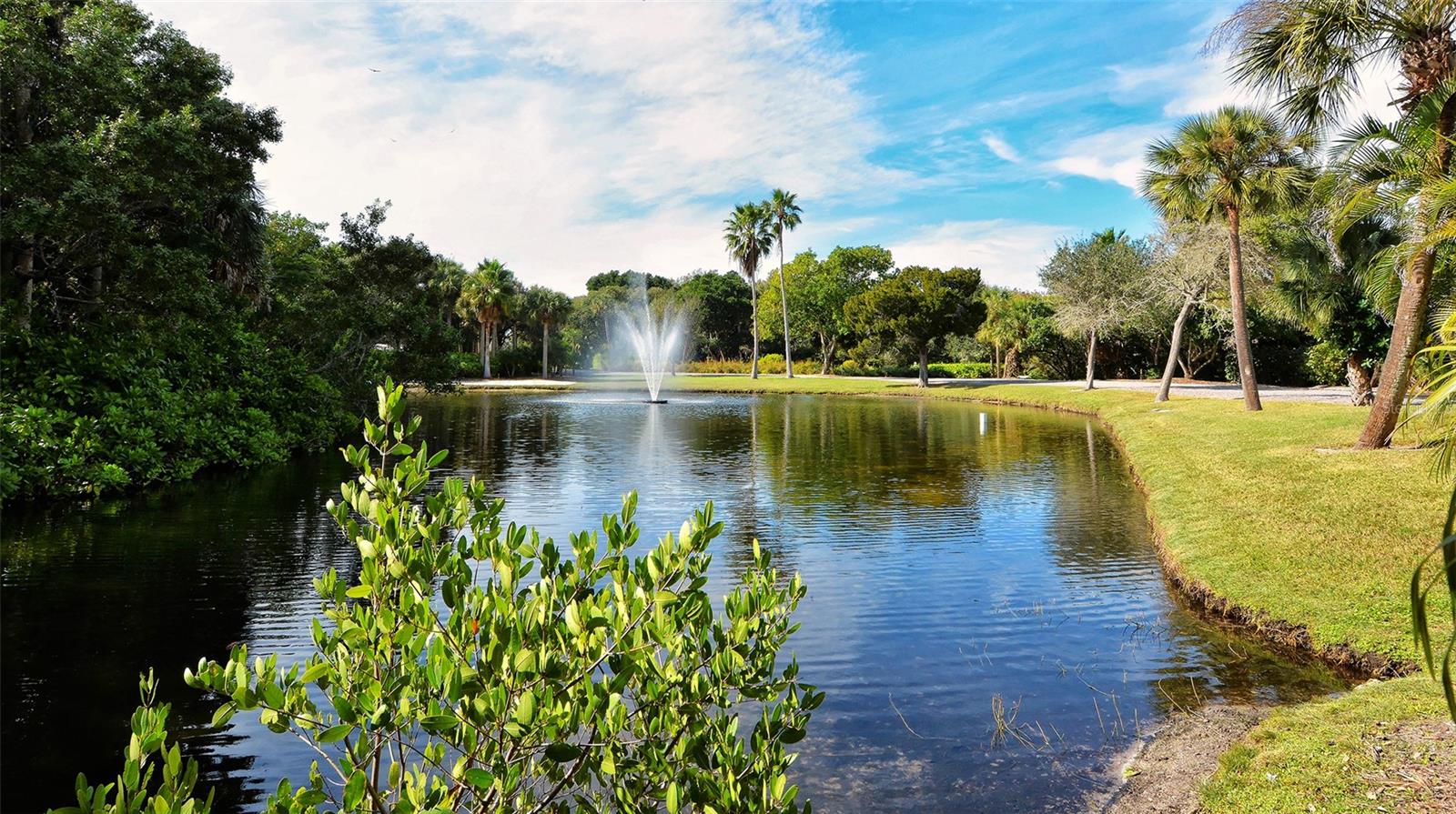 729 SAINT JUDES DR S #3, LONGBOAT KEY, FL, 34228