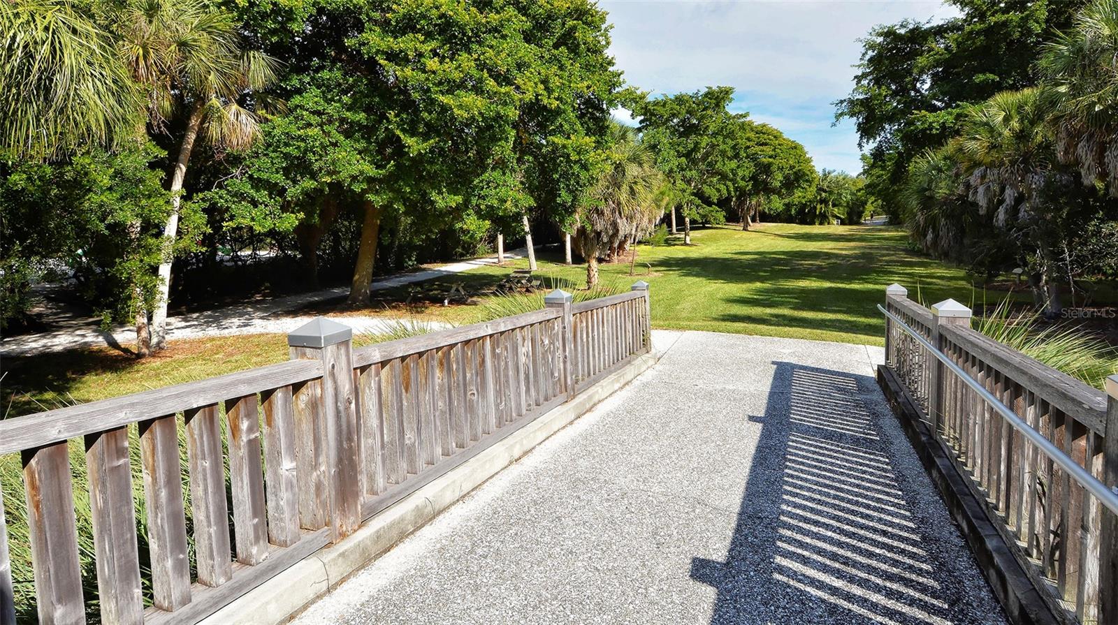 729 SAINT JUDES DR S #3, LONGBOAT KEY, FL, 34228