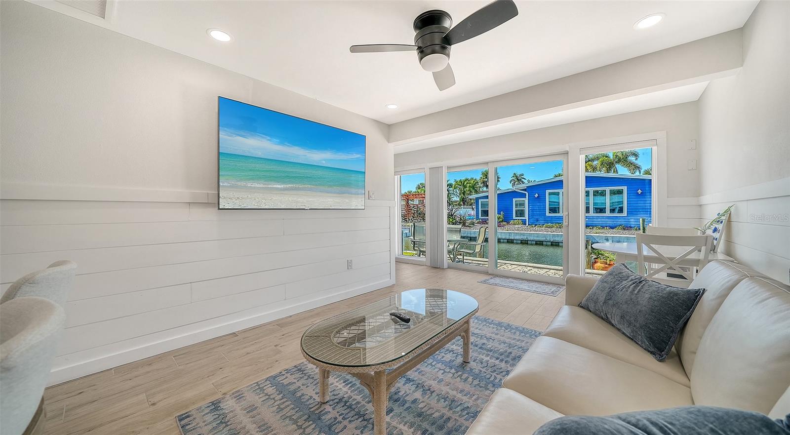 729 SAINT JUDES DR S #3, LONGBOAT KEY, FL, 34228