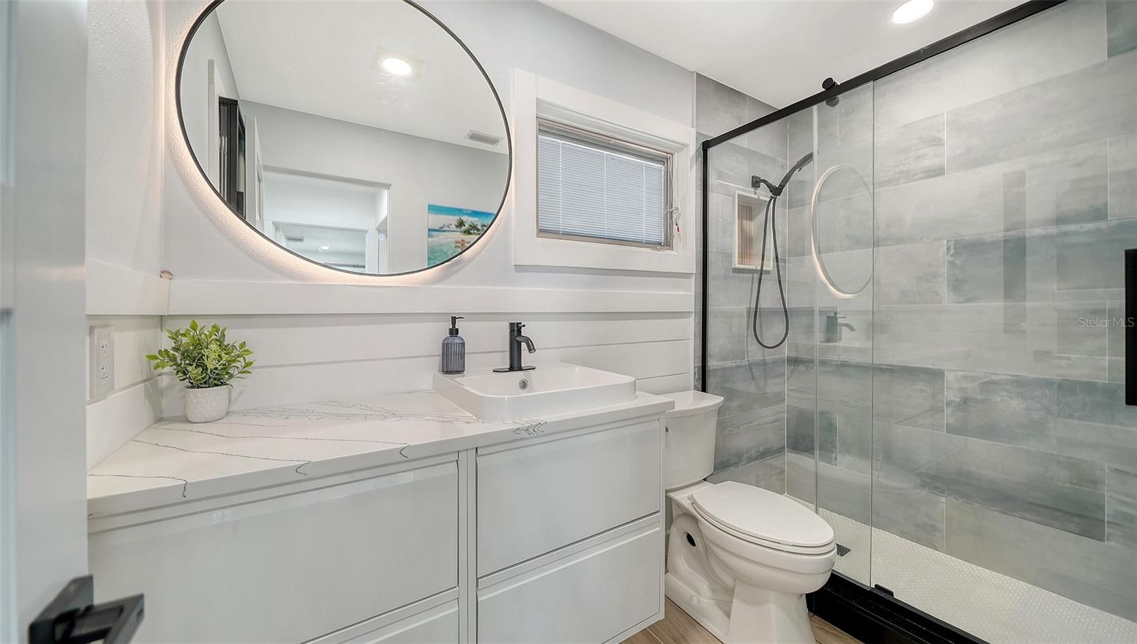 729 SAINT JUDES DR S #3, LONGBOAT KEY, FL, 34228