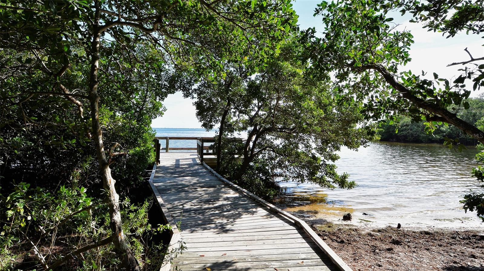 729 SAINT JUDES DR S #3, LONGBOAT KEY, FL, 34228