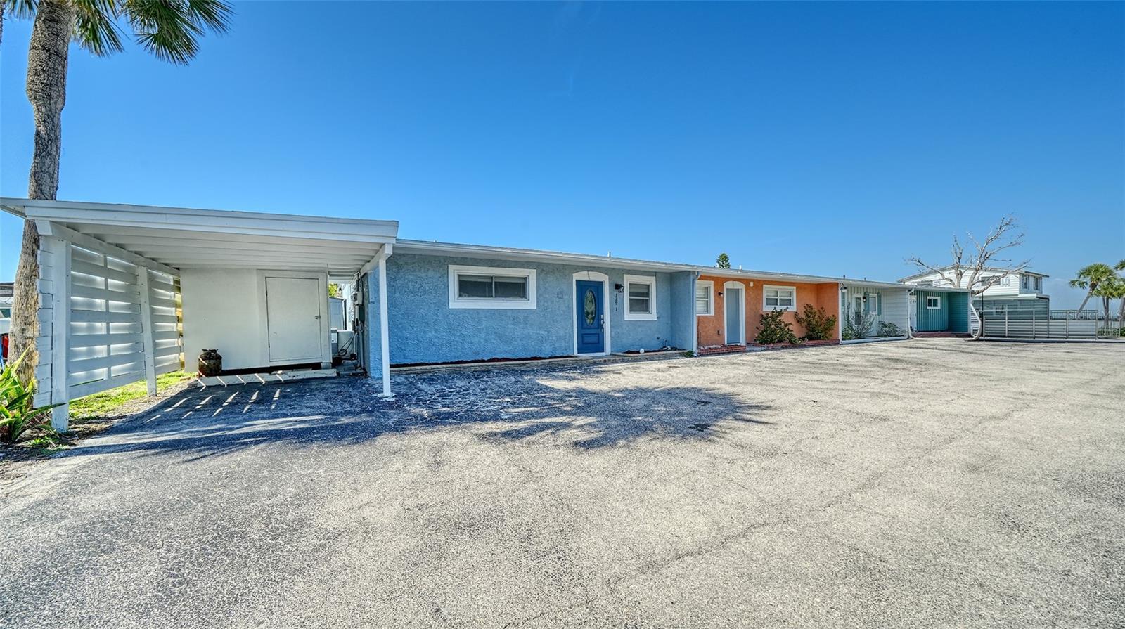 729 SAINT JUDES DR S #3, LONGBOAT KEY, FL, 34228