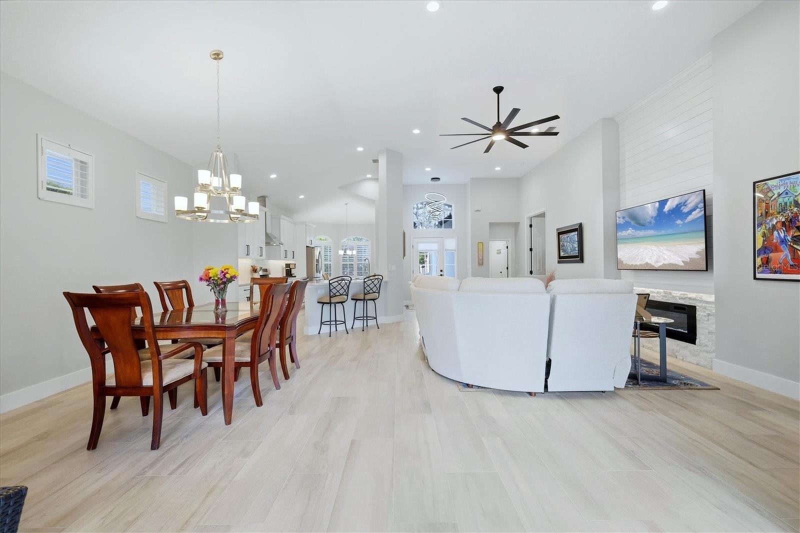 6514 OAKLAND HILLS DR, LAKEWOOD RANCH, FL, 34202